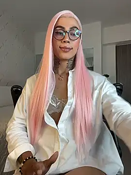 Онлайн чат XXX miss_tatiana_