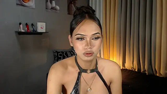 Unforgettablejulia Webcam-Show