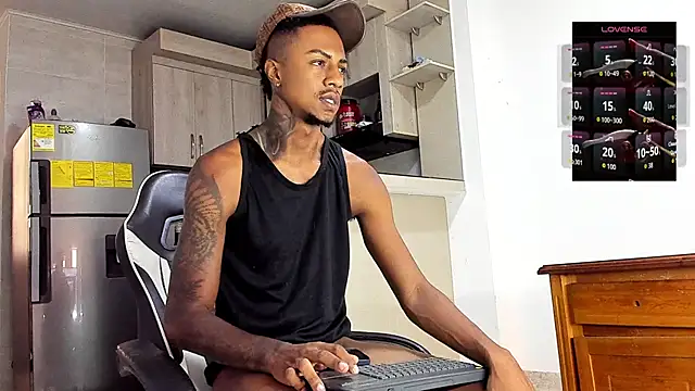 YeremiBrowm's Webcam Show