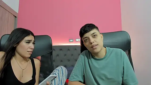 แชท XXX สดของ ariloe_quintero