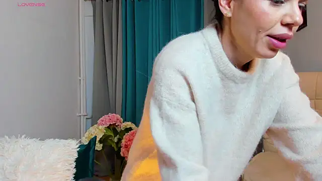 SeductiveBella's Live XXX Chat