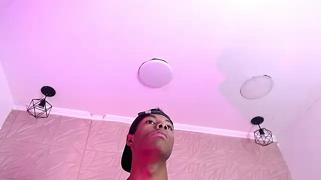 Chat +18 de Santiago_Ortiz_ ao vivo