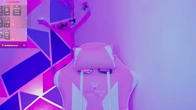 little_emma0のライブXXXチャット