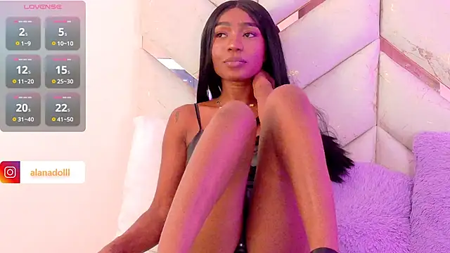 AlanaDoll Chat XXX in diretta