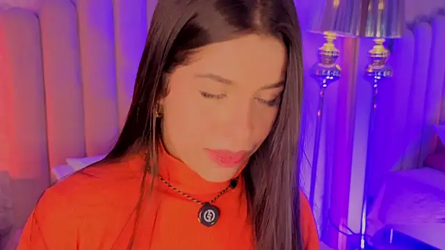 Iara_Smith1 Adlı Modelin Canlı XXX Sohbeti