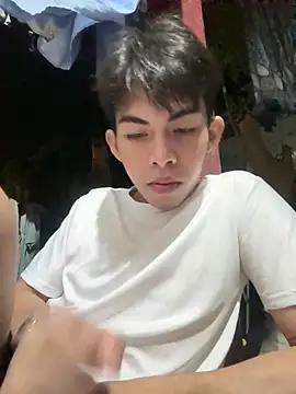 Urhotsilverboy 在線直播表演