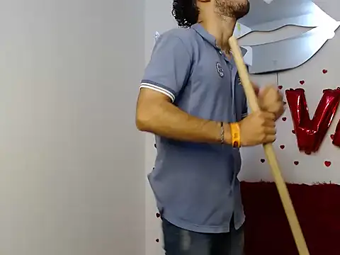 Caius_fox's Live XXX Chat