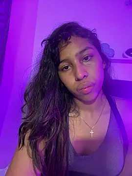 THALIA_EF Show in webcam