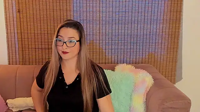 Czat XXX na żywo – ariana_cross