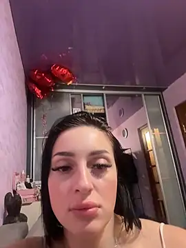 Soft_Pleasure Adlı Modelin Canlı XXX Sohbeti