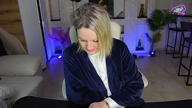 MariemLui Adlı Modelin Canlı XXX Sohbeti