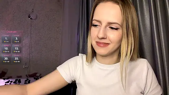 XXX chat uživo modela RubiKerss
