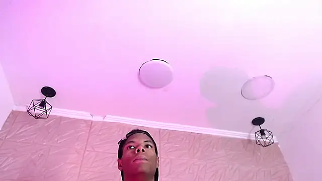 Santiago_Ortiz_ Live XXX-chat