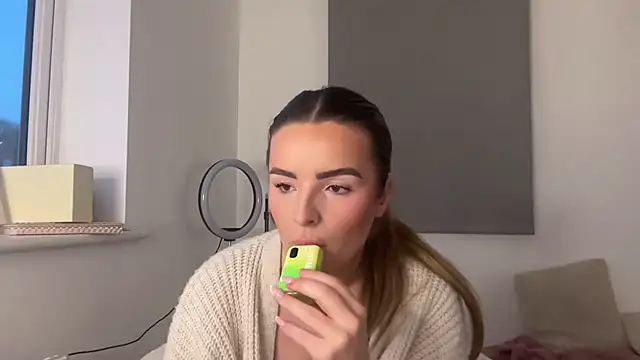 maisiesmithx – Naživo XXX chat