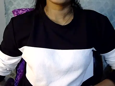 Chat XXX en directo de Shab_M