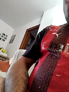 juandi21cmのライブXXXチャット