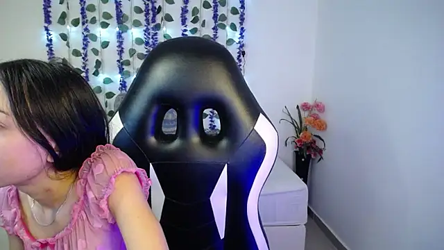 Chat +18 de NathaliaSweet_11 ao vivo