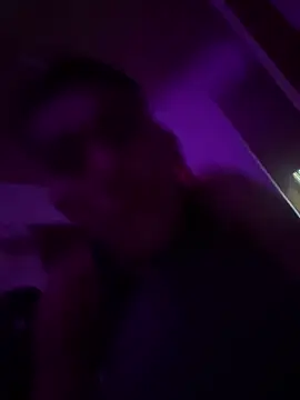 drinkmycumx Pertunjukan Webcam