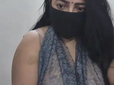 cutegirl51 Adlı Modelin Canlı XXX Sohbeti