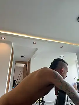 fitnolan Chat XXX live