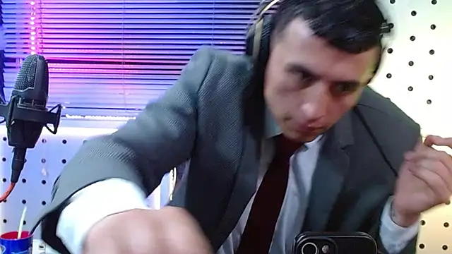 Godofcumxxx Adlı Modelin Canlı XXX Sohbeti