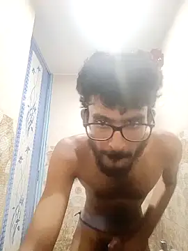 manikanda64's Live XXX Chat