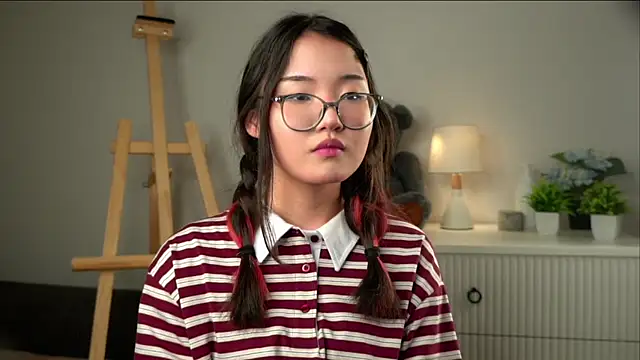 Chat XXX en directo de NelleMihalko