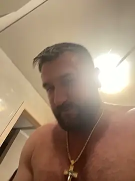 Adam_Eva_2020: διαδικτυακό σόου στην κάμερα