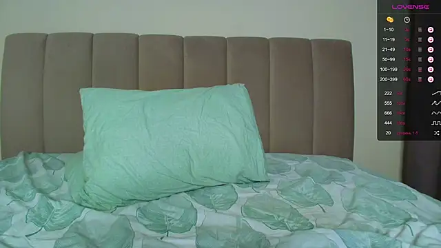 XXX chat uživo modela mayWaya