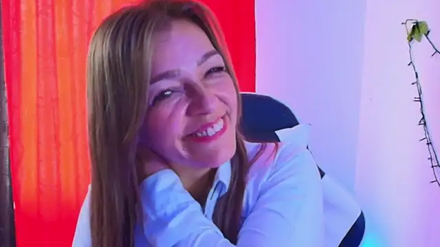 Carol_Miss2: онлайн-секс-чат