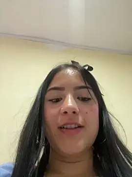 Sally_Black 现场XXX聊天