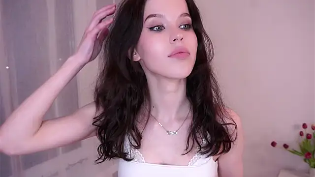 Chatroom XXX en direct de CleotildePiel