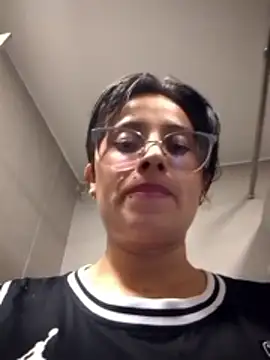 Chat XXX ao vivo de Sophie-Hot-