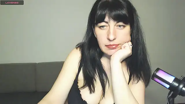 VictoriaVeya's Live XXX Chat