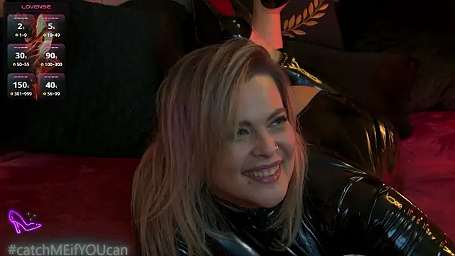 ZoeMesmerize Webcam-Show