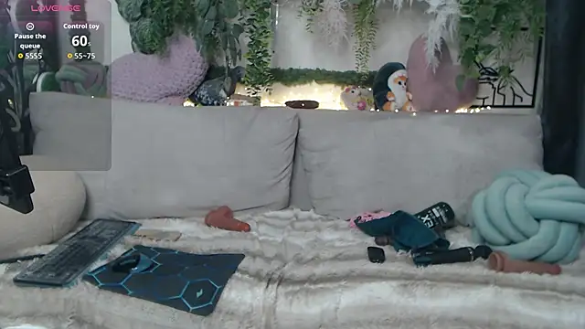 scyrim2 Chat XXX in diretta