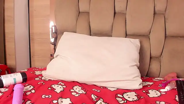 karol_lewiss Chat XXX live