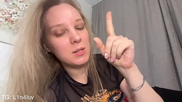 AIicaparkerc Chat XXX in diretta