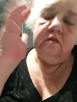 HapinessLovee Chat XXX in diretta