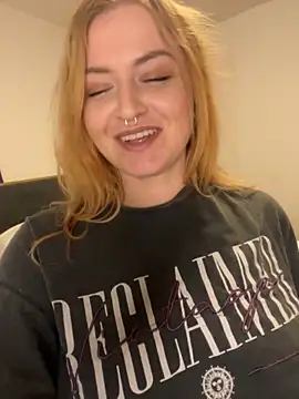 Chatroom XXX en direct de CherryyCheeks