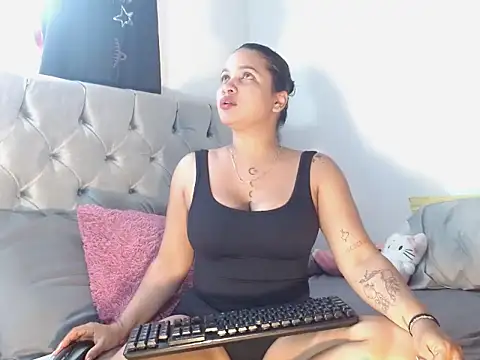 celeneortii 라이브 XXX 채팅