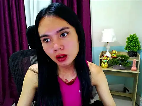 devine_goddess Pertunjukan Webcam