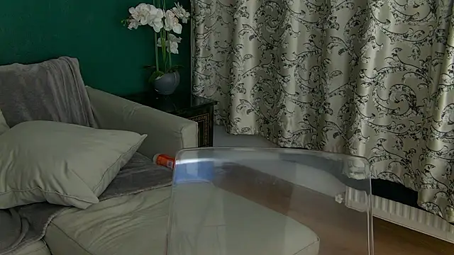 JessieSin Chat XXX in diretta