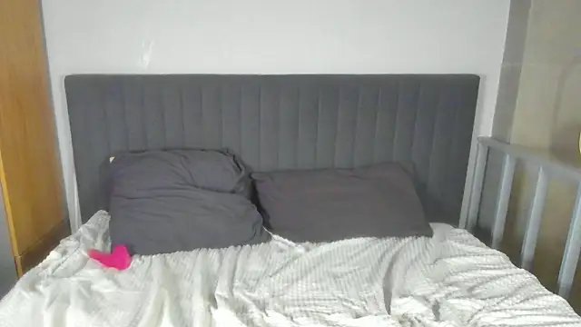 Ruby_Roxy Chat XXX in diretta