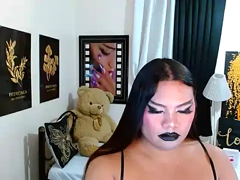 TSbrianaHugeCock Pertunjukan Webcam