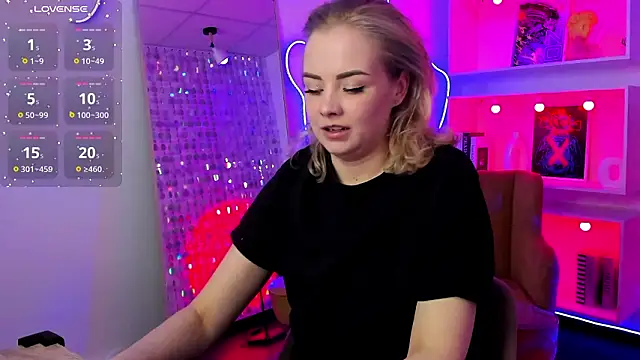 StephanieSweety live XXX chat