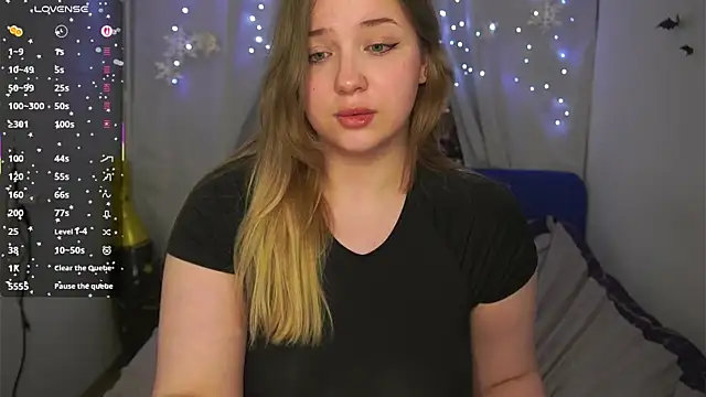 Chat +18 de CuteSharloti ao vivo