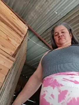 Chat +18 de MilF-eterna_69 ao vivo