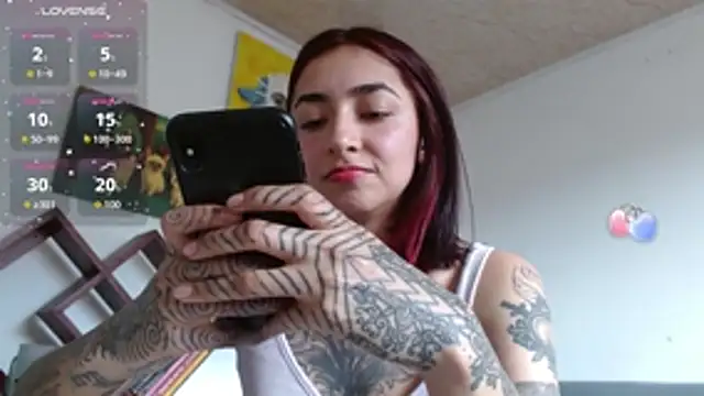 ZoeBakers_ Live XXX-chat