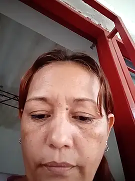 marinita13's Live XXX Chat